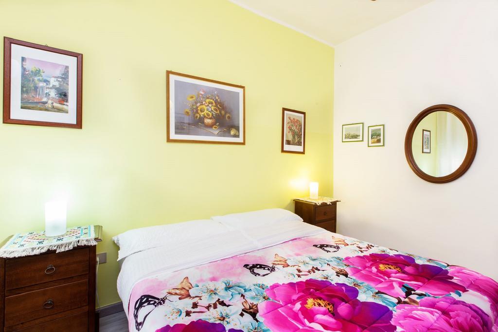 Moon House B&B Cagliari Bagian luar foto